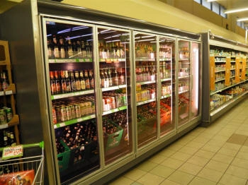 Kühlregal mit automatischer Abtauung